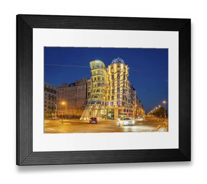 Framed Print : The Dancing House of architects Vlado Milunić and Frank Gehry at dusk Framed Print : The Dancing House of architects Vlado Milunić and Frank Gehry at dusk