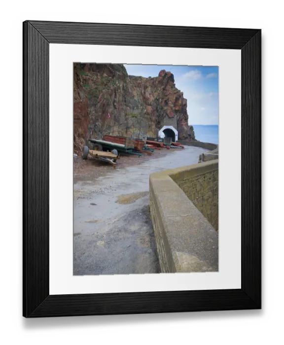 Framed Print : Coastal scene on Sark looking out over the English Channel Framed Print : Coastal scene on Sark looking out over the English Channel
