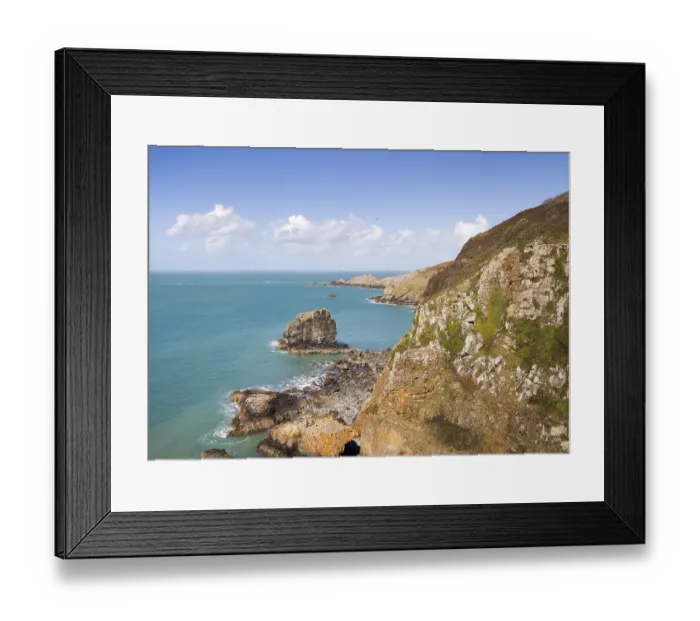 Framed Print : Coastal scene on Sark looking out over the English Channel