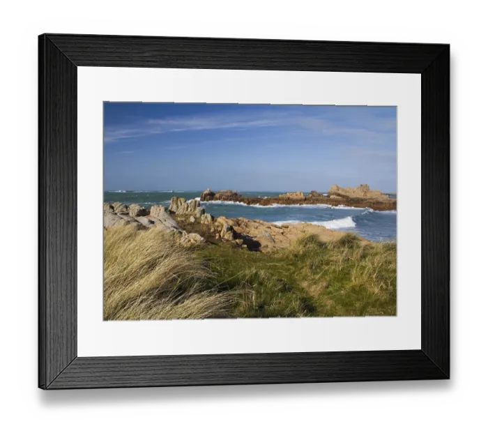 Framed Print : Coastal scene on guernsey, the Channel Islands
