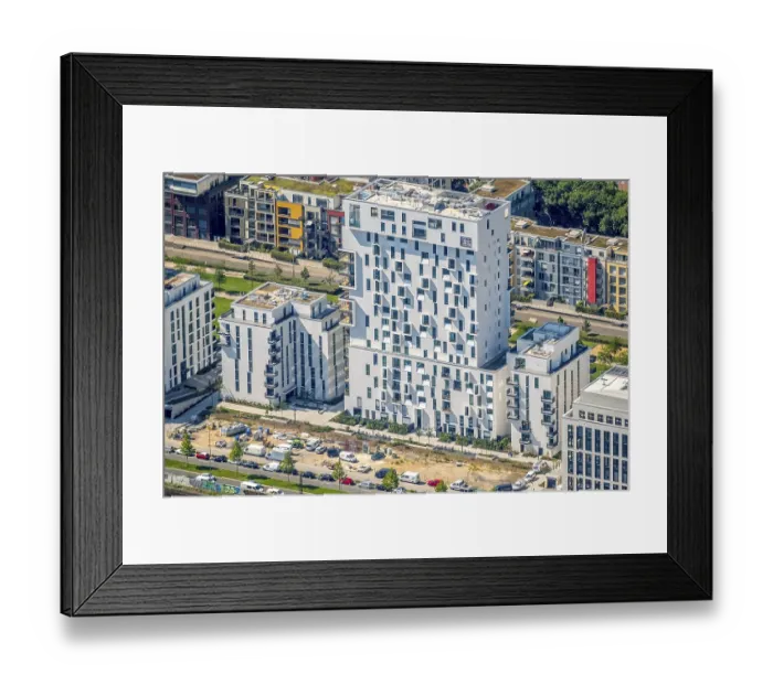 Framed Print : Modern architecture, Holiday Inn Dusseldorf City Toulouser Allee