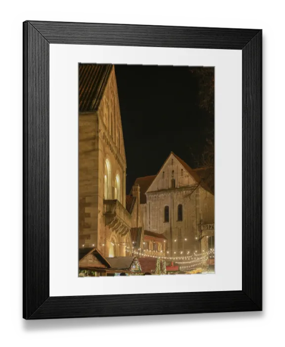 Framed Print : Braunschweig Christmas market on Burgplatz and Domplatz around St