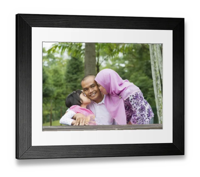 Framed Print : Happy Southeast Asian Muslim family Framed Print : Happy Southeast Asian Muslim family