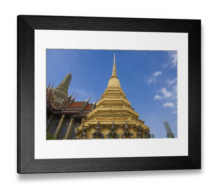 Framed Print : Golden Chedi at Wat Phra Kaew, Grand Palace Framed Print : Golden Chedi at Wat Phra Kaew, Grand Palace