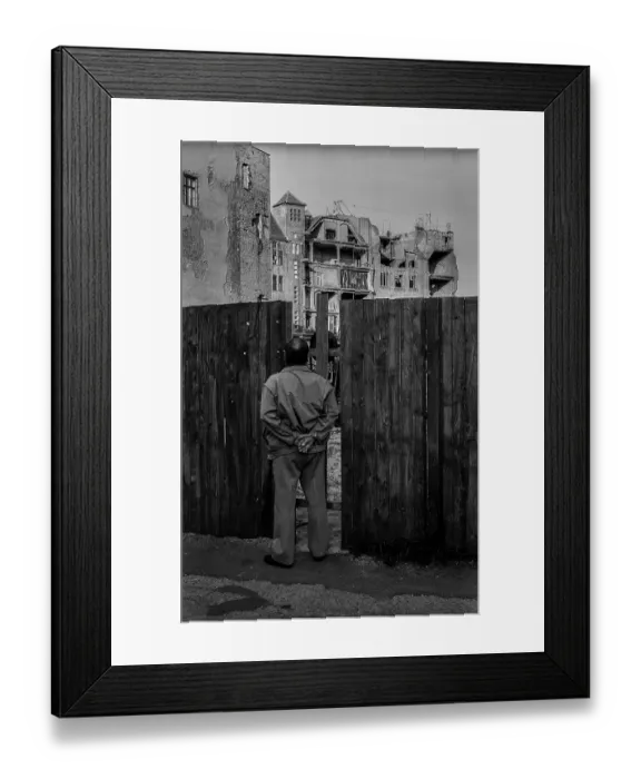 Framed Print : Germany, Berlin, 17.9.1992, man at the fence to the Tacheles area Framed Print : Germany, Berlin, 17.9.1992, man at the fence to the Tacheles area