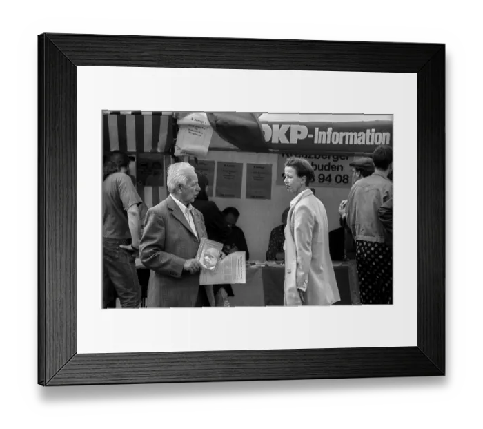 Framed Print : Germany, Berlin, 13.09.1992, day of action against racism and neo-fascism