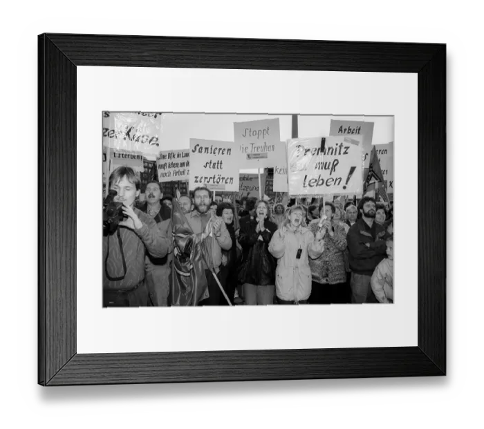 Framed Print : Germany, Berlin, 02.10.1992, DGB demo on Alexanderplatz