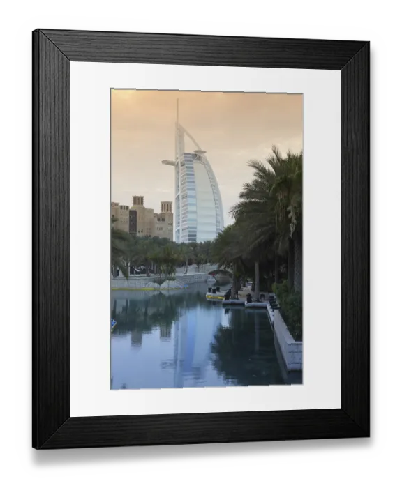 Framed Print : Burj Al Arab hotel, Dubai, United Arab Emirates (UAE)