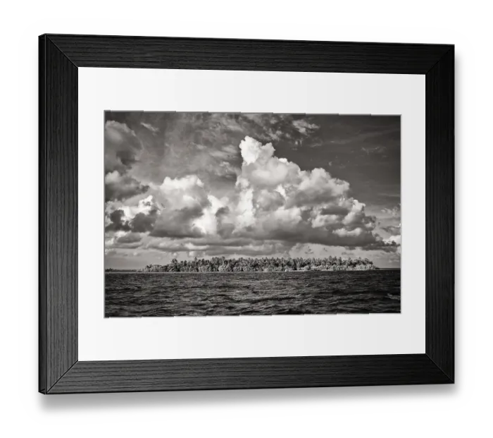 Framed Print : Embudu Village, Maldives, South Male Atoll Framed Print : Embudu Village, Maldives, South Male Atoll