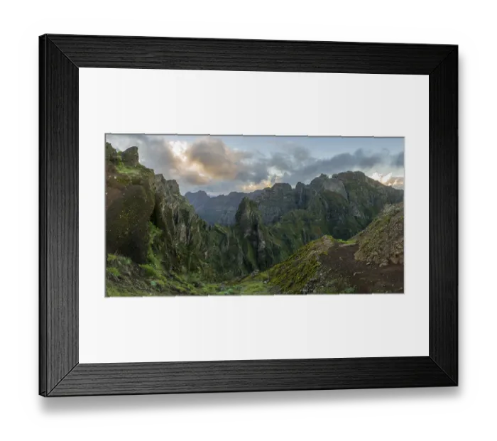 Framed Print : Sunset at Pico do Arieiro, hiking trail PR1 Framed Print : Sunset at Pico do Arieiro, hiking trail PR1