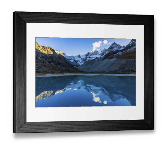 Framed Print : The Moiry glacier and mountain peaks are reflected in Lac de Chateaupre