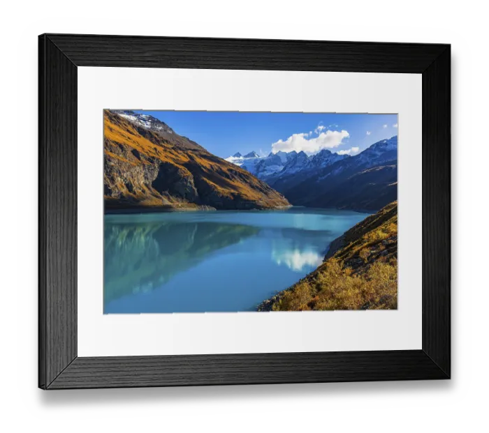 Framed Print : The Lac de Moiry reservoir, with the snow-capped peaks of the Grand Cornier