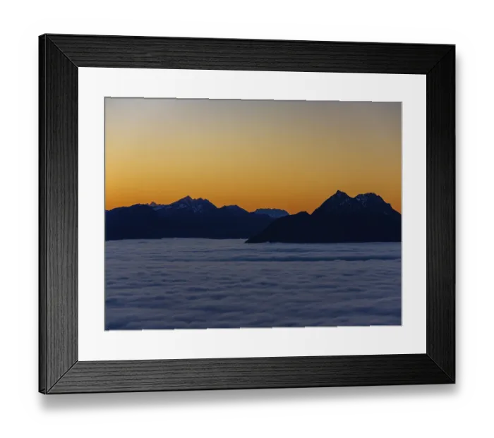 Framed Print : Dusk in the mountains, in the Fog Sea Valley
