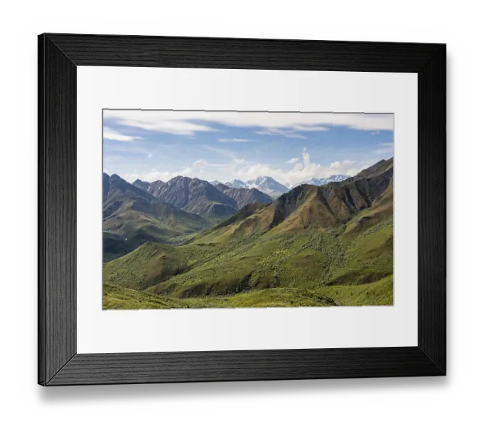 Framed Print : Tundra and mountainous landscape of the Alaska Range