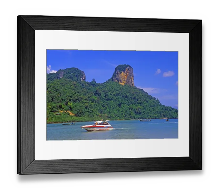 Framed Print : Mountains, sea, boat, two years in front of the tsunami