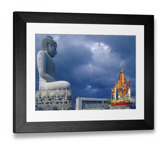 Framed Print : Buddha statue and shrine in Wat Tam Sua monastery