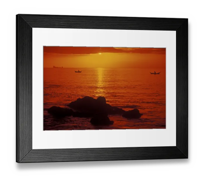 Framed Print : Fishing boats at sunset, silhouettes Framed Print : Fishing boats at sunset, silhouettes