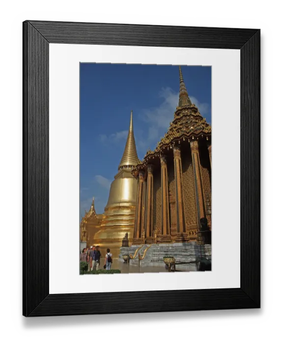 Framed Print : Golden chedi at Wat Phra Kaeo, Bangkok