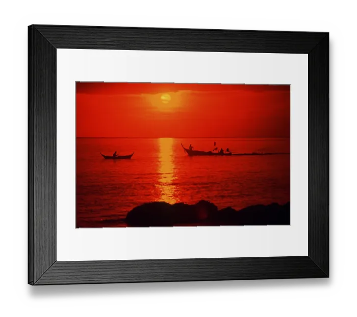Framed Print : Fishing boats at sunset, silhouettes Framed Print : Fishing boats at sunset, silhouettes