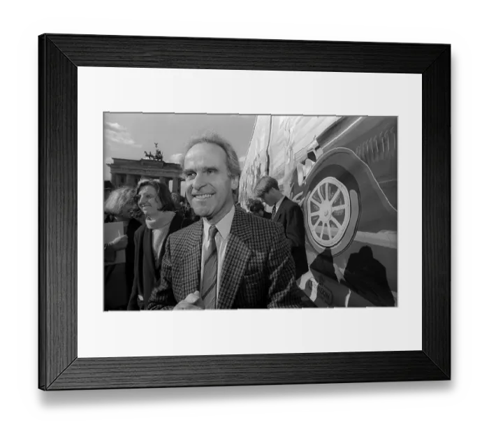 Framed Print : Germany, Berlin, 12.10.1992, Volker Hassemer
