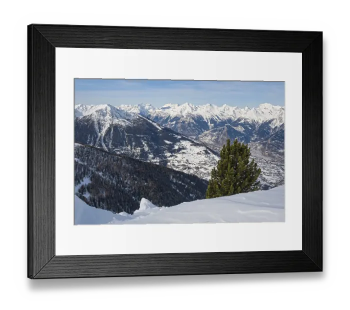 Framed Print : Winter in the Swiss Alps, 4 valleys