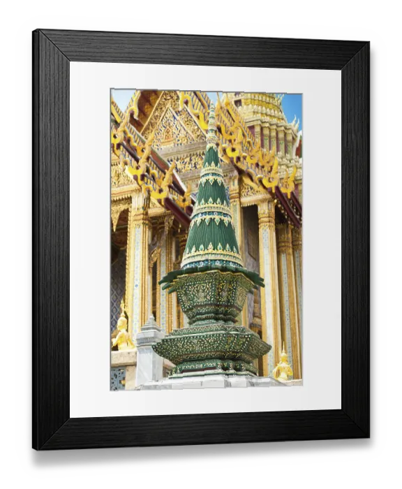 Framed Print : Architecture detail at Temple of Emerald Buddha (Wat Phra Kaew) complex in Grand Royal Palace Framed Print : Architecture detail at Temple of Emerald Buddha (Wat Phra Kaew) complex in Grand Royal Palace