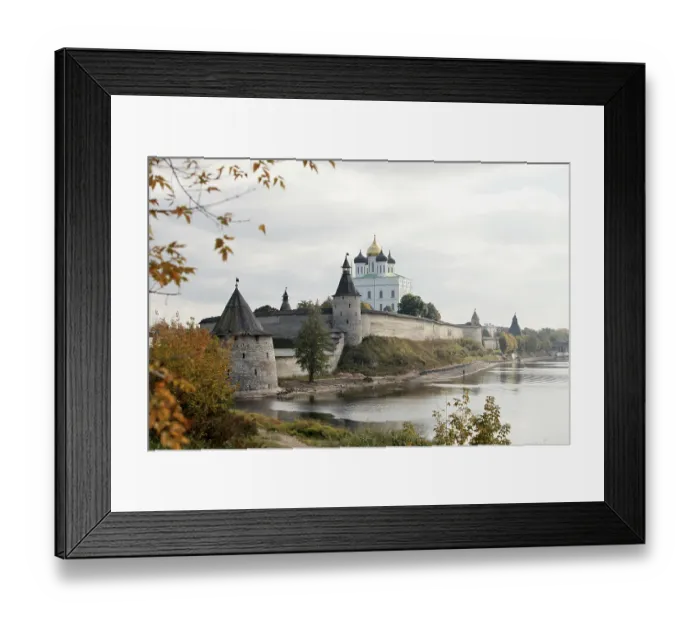 Framed Print : View of the Pskov Kremlin and river in autumn Framed Print : View of the Pskov Kremlin and river in autumn