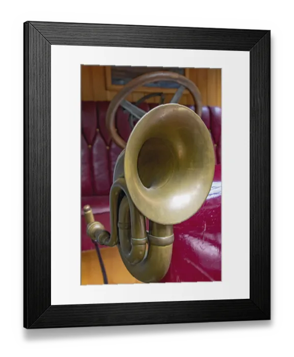 Framed Print : The horn on the old car. Veteran car with the classical klaxon