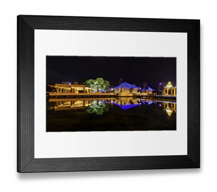 Framed Print : Nocturnal scene with illuminated pavilions