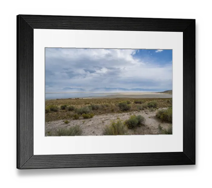 Framed Print : Epic mountain landscape scenery from the walking trail of the state park Framed Print : Epic mountain landscape scenery from the walking trail of the state park
