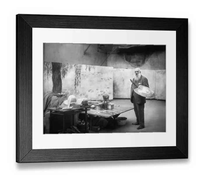 Framed Print : Portrait of Claude Monet, studio at Giverny