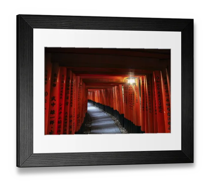 Framed Print : Endless looking avenue of bright red torii at Fushimi Inari Shrine in Kyoto Framed Print : Endless looking avenue of bright red torii at Fushimi Inari Shrine in Kyoto