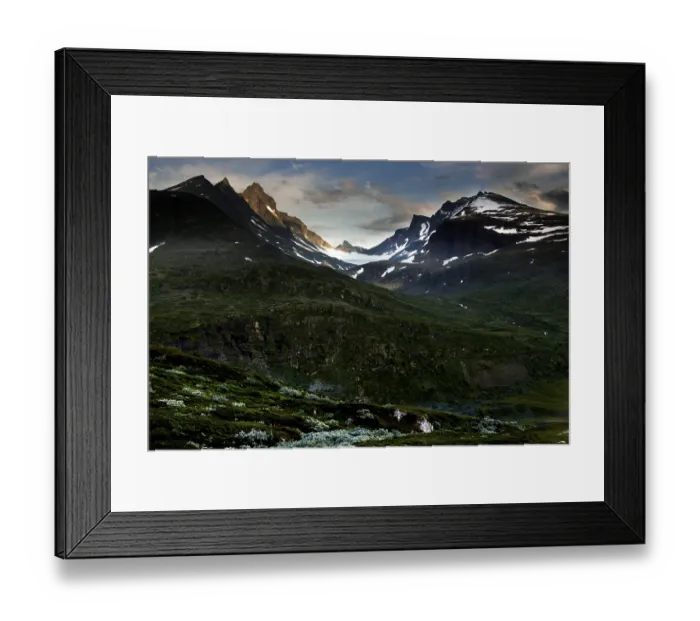Framed Print : Impressive Skagastolstindane mountain range near Sognefjell with snow-capped peaks