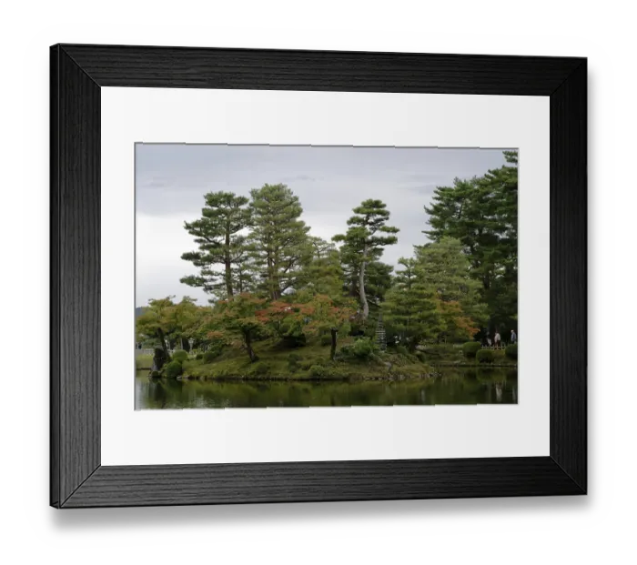 Framed Print : Kasumiga-ike Pond, Kenroku-en Garden