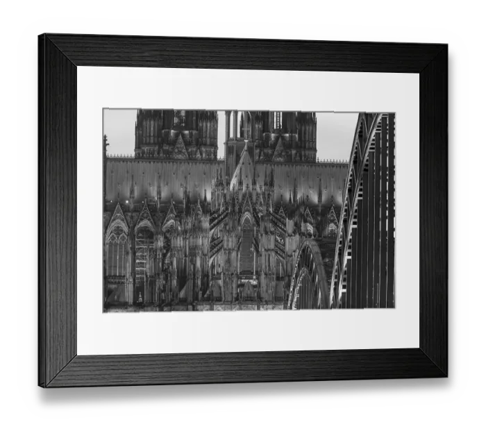 Framed Print : Evening atmosphere, Cologne Cathedral illuminated with LED lamps and the Hohenzollern Bridge