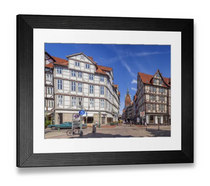 Framed Print : KramerstraBe with half-timbered houses and the market church in the historic old town