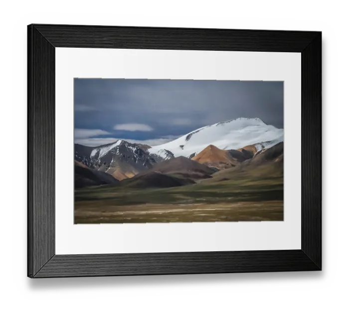 Framed Print : Stunning mountain landscape of Western Tibet Framed Print : Stunning mountain landscape of Western Tibet
