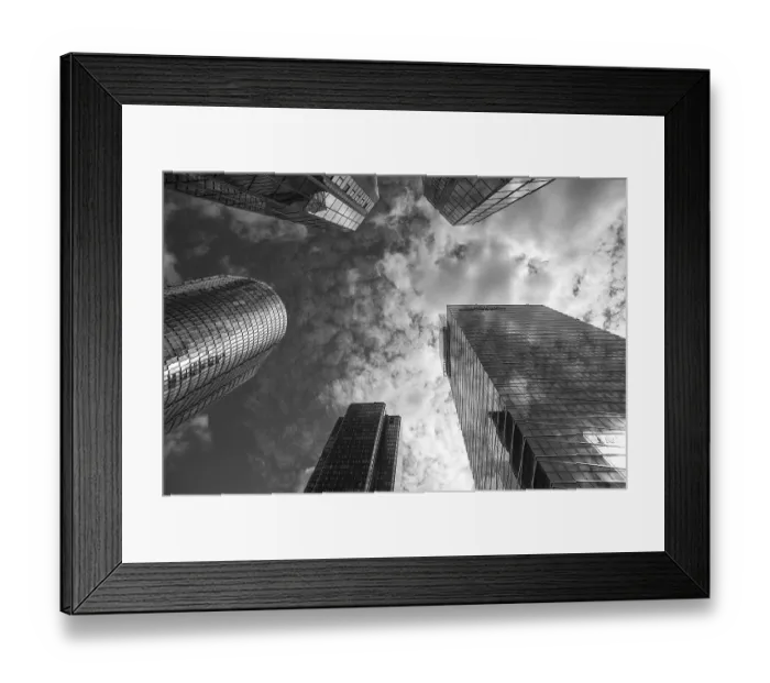 Framed Print : Skyscrapers in the modern high-rise La Defense district