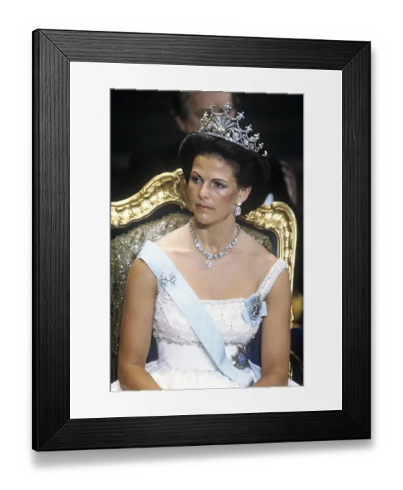 Framed Print : Drottning Silvia Nobelprisutdelningen 1982 Queen Silvia of Sweden