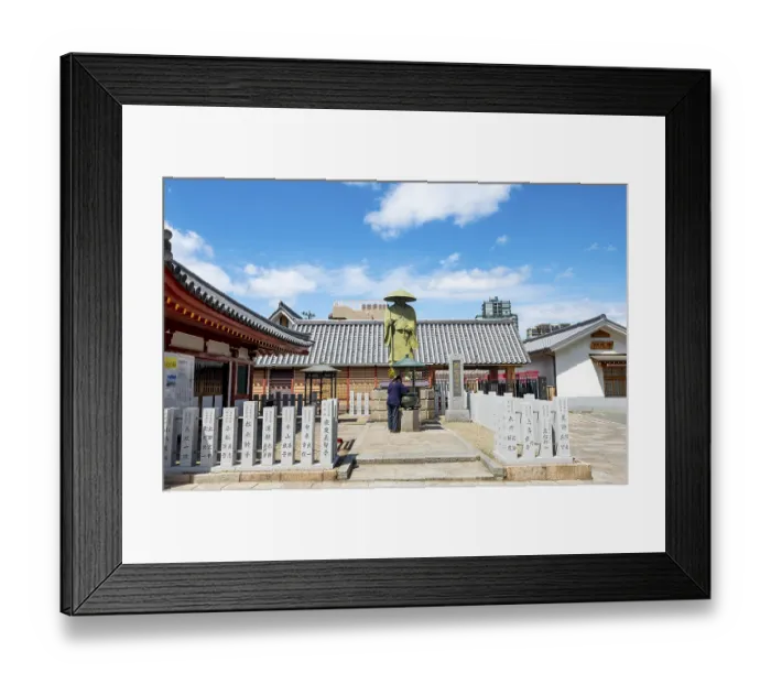 Framed Print : Statue of Shinran-shonin, founder of the Jodo Shinshu sect in front of Kenshin Hall