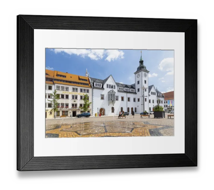 Framed Print : Water feature on the Obermarkt with Ratsapotheke and town hall Framed Print : Water feature on the Obermarkt with Ratsapotheke and town hall