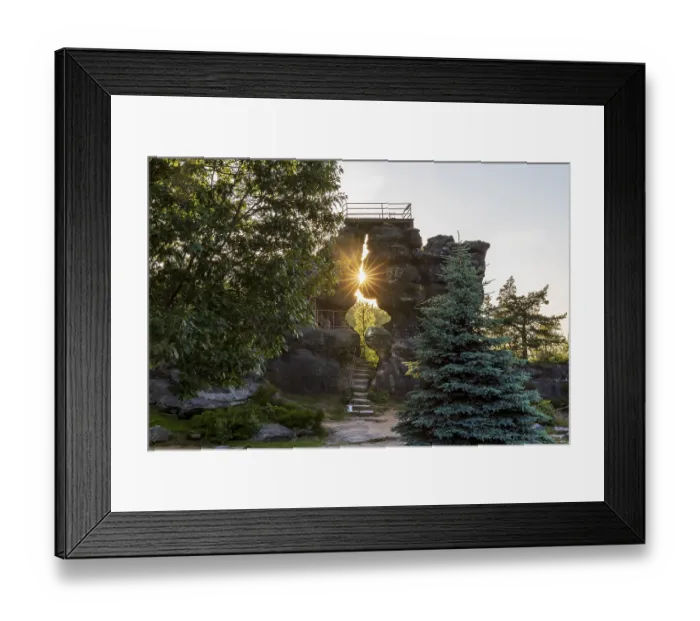 Framed Print : Rock Gate Potters with Sun Transit on Summer Solstice Framed Print : Rock Gate Potters with Sun Transit on Summer Solstice