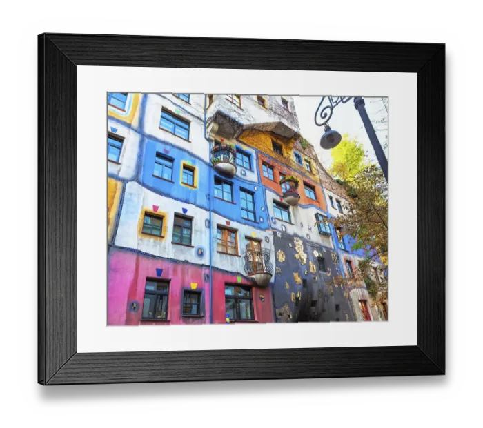 Framed Print : Hundertwasser Haus in Vienna