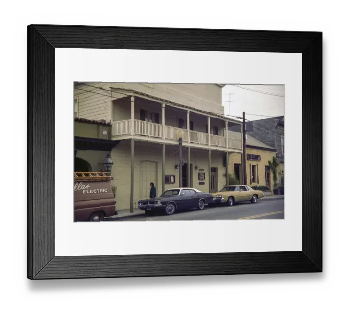 Framed Print : Historic building The Cutting Horse restaurant Framed Print : Historic building The Cutting Horse restaurant