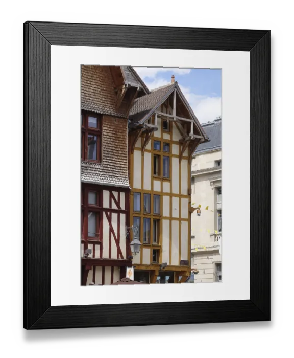 Framed Print : Timbered house in Troyes