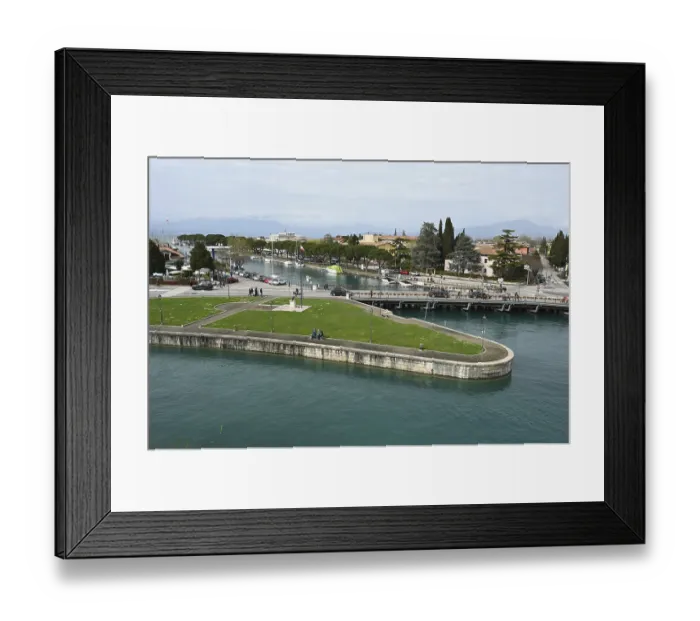 Framed Print : Peschiera del Garda Framed Print : Peschiera del Garda