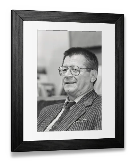 Framed Print : The painter, graphic artist and sculptor Otto Herbert Hajek Framed Print : The painter, graphic artist and sculptor Otto Herbert Hajek
