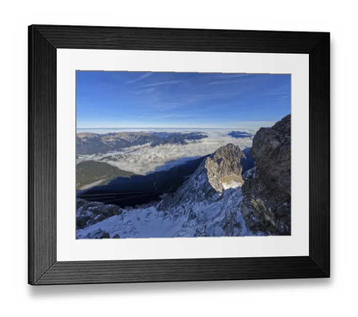 Framed Print : Auf der Zugspitze in Bayern, Deutschland im Oktober