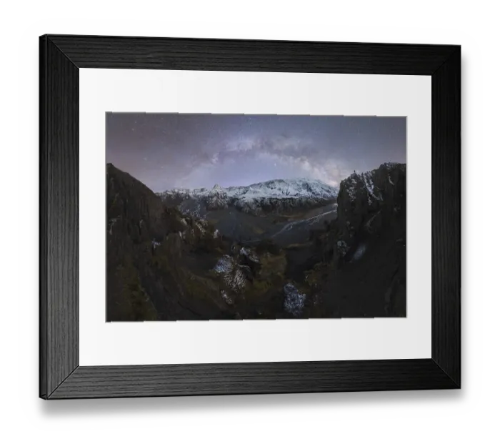 Framed Print : View of Icelandic peaks under a starry night Framed Print : View of Icelandic peaks under a starry night