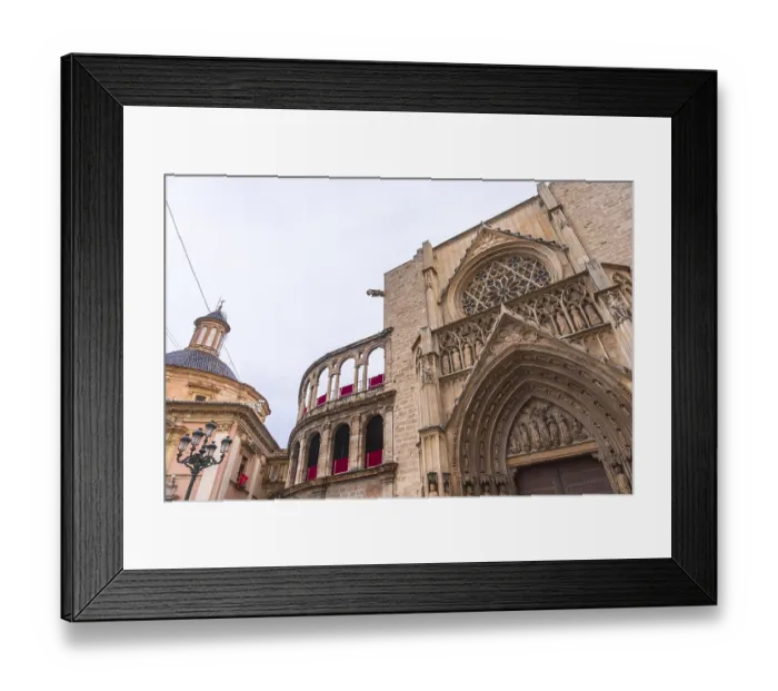 Framed Print : Valencia cathedral, a significant historic landmark Framed Print : Valencia cathedral, a significant historic landmark